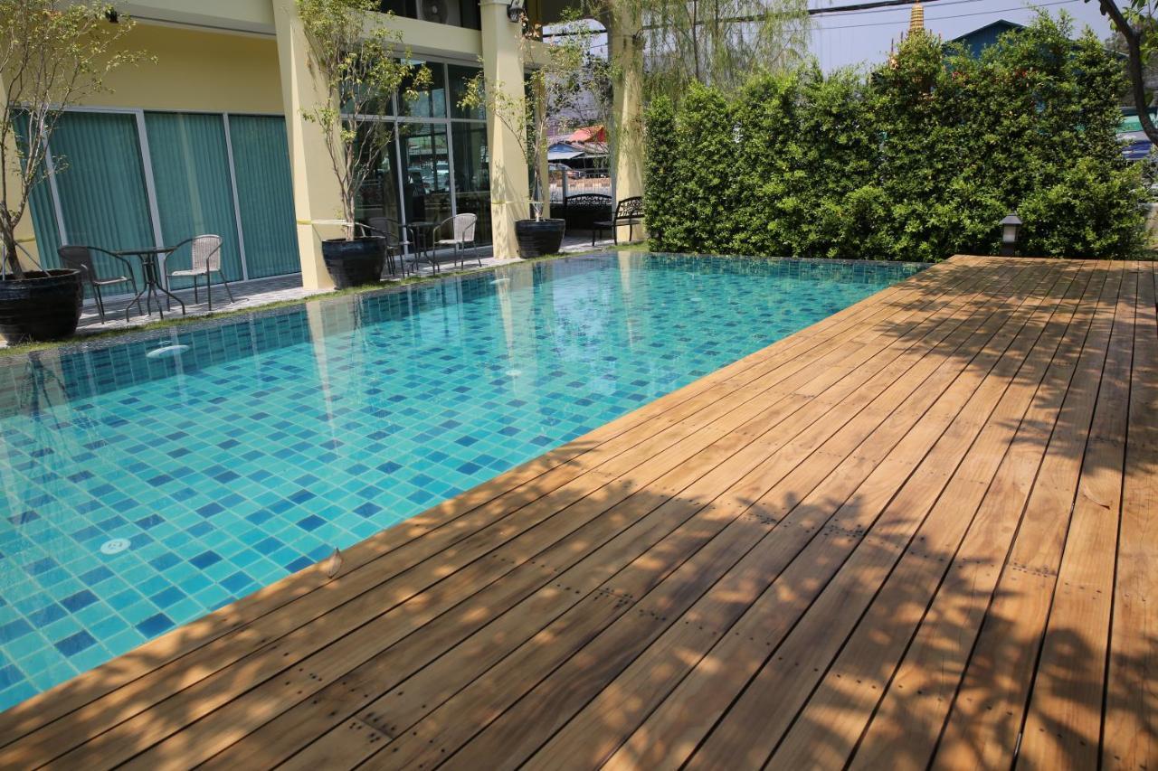 Latima Boutique Hostel Kanchanaburi Exterior foto